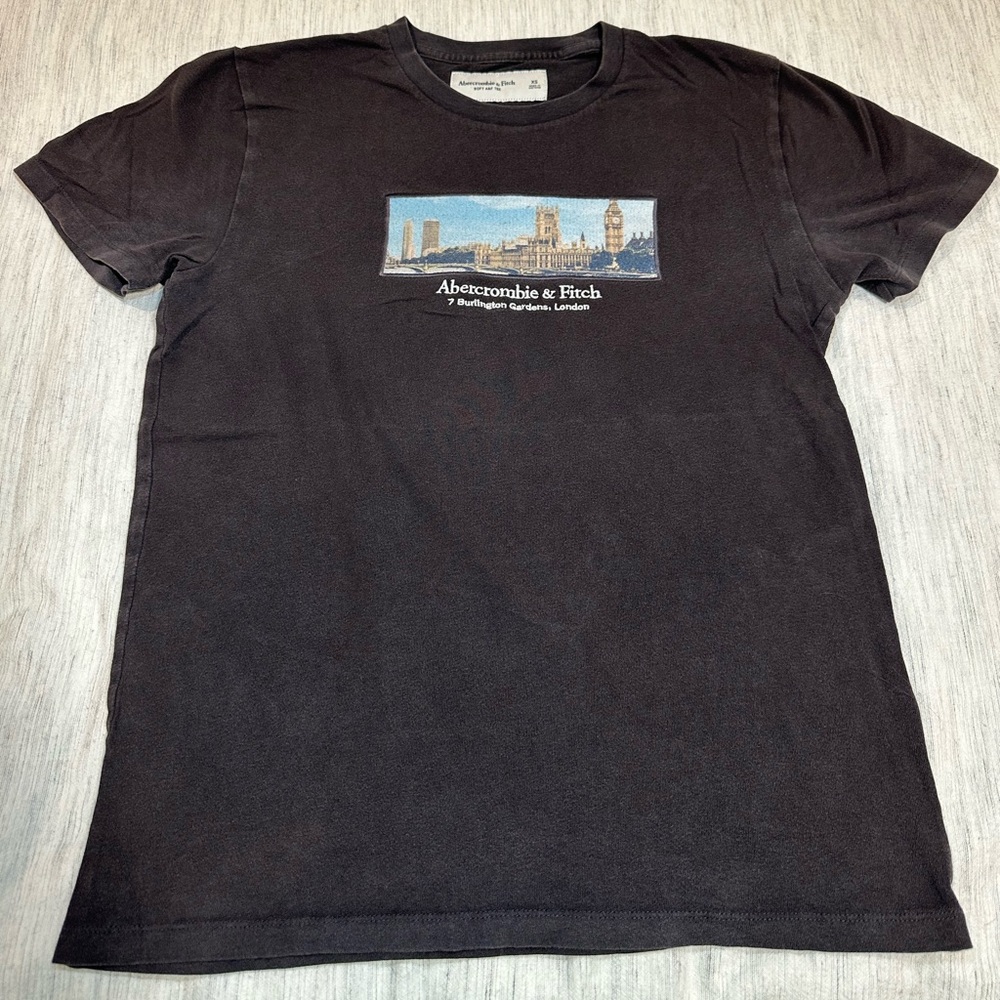 Abercrombie & Fitch Dark Grey Graphic T-Shirt